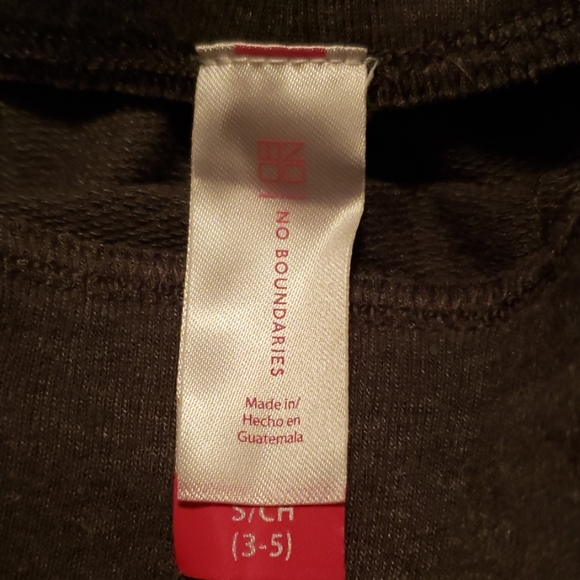 Shorts - Picture 3 of 3